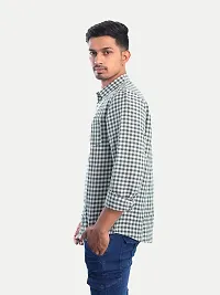 Rad prix Men White Gingham Checkered Cotton Casual Shirt-thumb1