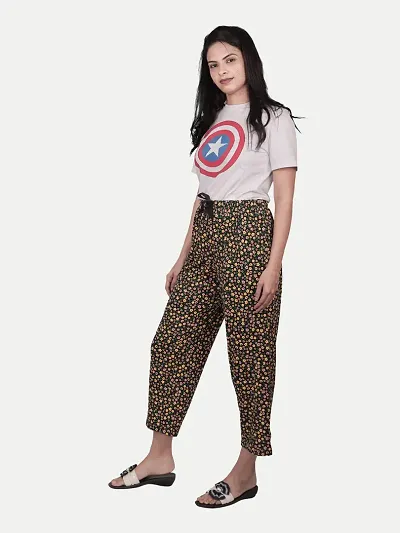 Rad prix Women Light Pyjamas with an Apple Print