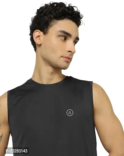 Rad prix Men Black Textured Sleeveless Sports T-Shirt-thumb0