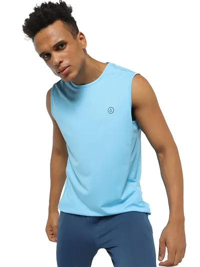 Rad prix Men Light Solid Crew Neck Sports T-Shirt