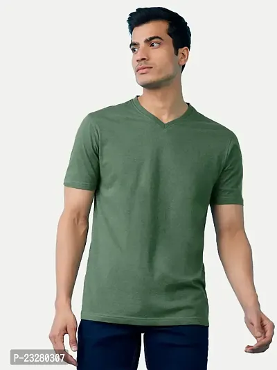 Rad prix Men Green Cotton V-Neck T-Shirt-thumb0