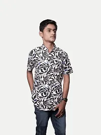 Rad prix Men All-Over Black  White Floral Printed Casual Cotton Shirt-thumb1