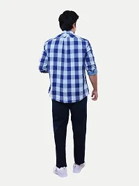 Rad prix Men Blue Checkered Casual Cotton Shirt-thumb3