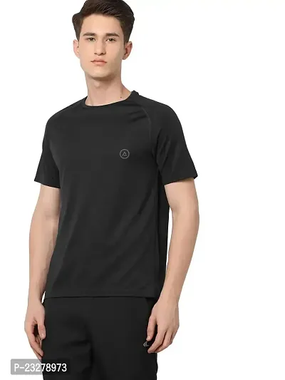 Rad prix Men Black Textured Sports T-Shirt-thumb0
