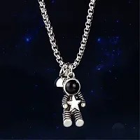 2Pcs Stainless Steel Mutual Attraction Magnets Couples Matching Spaceman Pendant Necklace Magnetic Astronaut Promise Necklace for Women Men Friends Him Her Friendship Astronomy Jewelry-thumb2