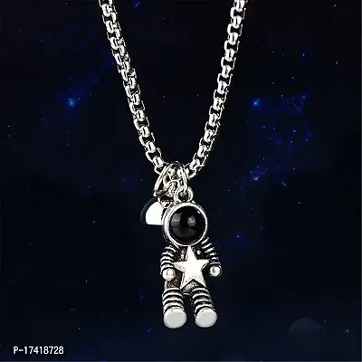 2Pcs Stainless Steel Mutual Attraction Magnets Couples Matching Spaceman Pendant Necklace Magnetic Astronaut Promise Necklace for Women Men Friends Him Her Friendship Astronomy Jewelry-thumb3