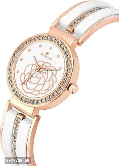 Trendy Multicolor Metal Analog Watch For Women-thumb2