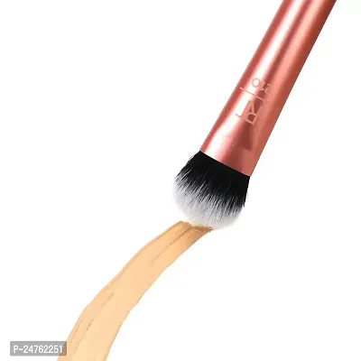 Real Techniques Expert Concealer Brush with Ultra Plush Custom Cut Synthetic Taklon Bristles  Extended Aluminum Ferrules Uniquely Shaped-thumb5