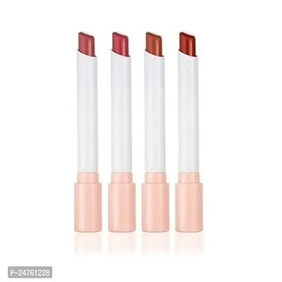 HUDA GIR BEAUTY 4 Colors Red Edition Moisturizer Smooth Lip Stick - Velvet Matte Lipstick Color may vary slightly due to the color setting)