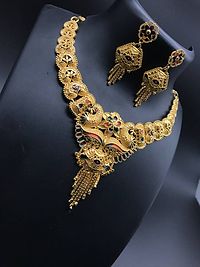 Alloy Golden Designer Necklace Set-thumb2