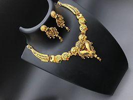 Alloy Golden Designer Necklace Set-thumb2