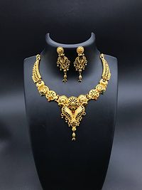 Alloy Golden Designer Necklace Set-thumb1