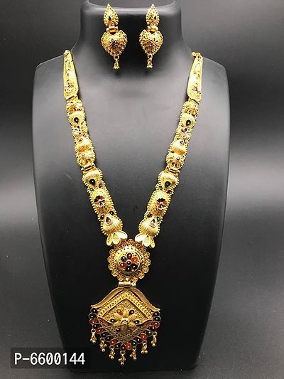 Alloy Golden Designer Necklace Set