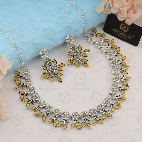 Traditional Necklace With Earrings For Womens