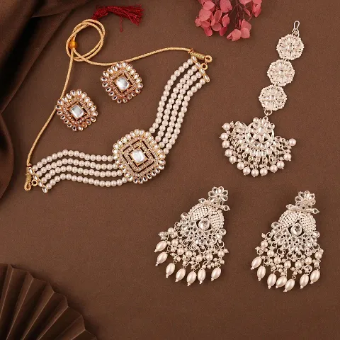 Must Have Jewellery Set 