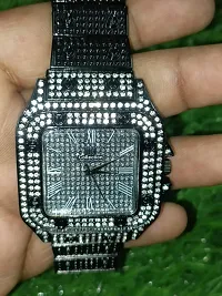 NEW ARRIVAL DIAMOND FOR UNISEX  MEN AND BOYS ATTRACTIVE LOOKS ROYAL LOOK PARTYWEAR WATCHES LITE WEIGHTED WATCH-thumb1