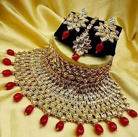 Elegant Design Gold Plated Choker Necklace And Earring With Maang Tikka Set