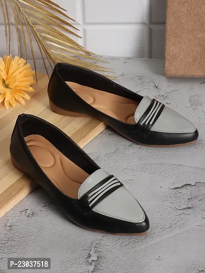 Elegant Black Rexine Solid Fashion Flats For Women