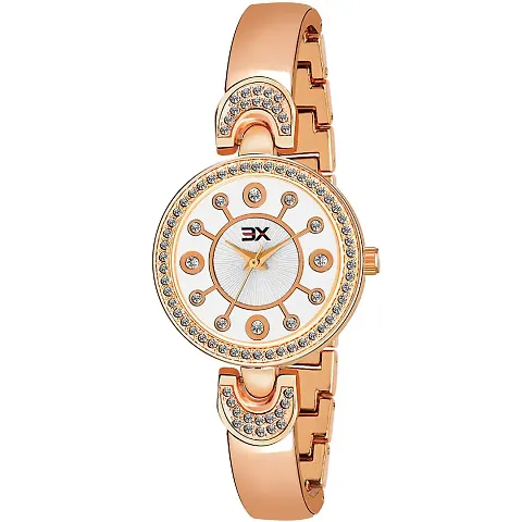 Exotica Fashions Women's Swarovski Crystal Accented Texture Watch with Water Resistance Metal case