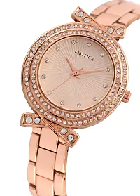 Exotica Fashions Women's Swarovski Crystal Accented Texture Watch with Water Resistance Metal case-thumb1