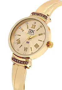 Exotica Fashions Women's Swarovski Crystal Accented Texture Watch-thumb1