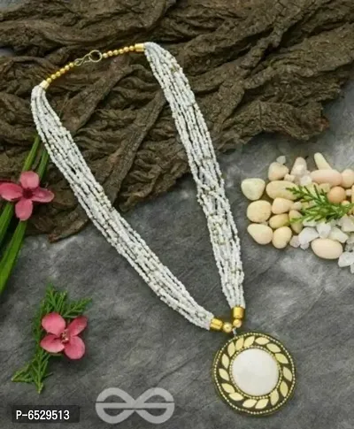 beautiful necklace for girl