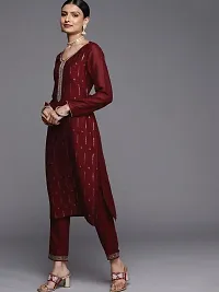 Reliable Maroon Silk Blend Embroidered Kurta For Women-thumb1