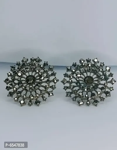 Alluring Oxidized Silver Cubic Zirconia / American Diamond Earrings For Women