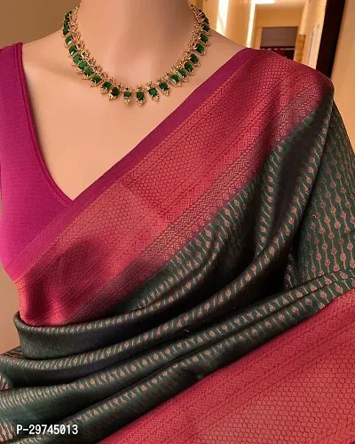 Elegant Green Silk Blend Saree with Blouse piece For Women-thumb0