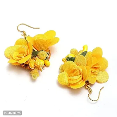 Maheev Yellow Flowers Jewellery Set For Haldi-thumb5