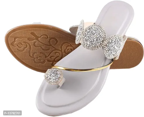 Gunjan Collection Silver Striped Fashion Flats Sandal For Women
