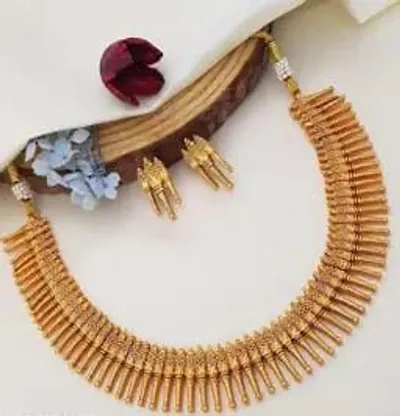 Must Have Jewellery Set 