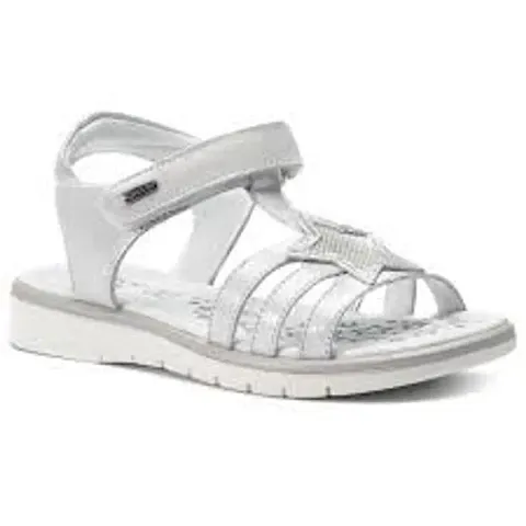 Elegant Rubber Sandals For Women