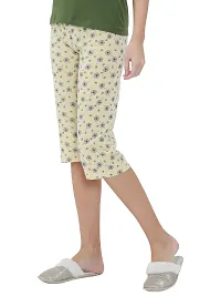 Stylish Green Cotton Printed Night Capris For Women-thumb1