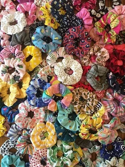 Wholesale Scrunchies set of 50 pcs in Simran boutique