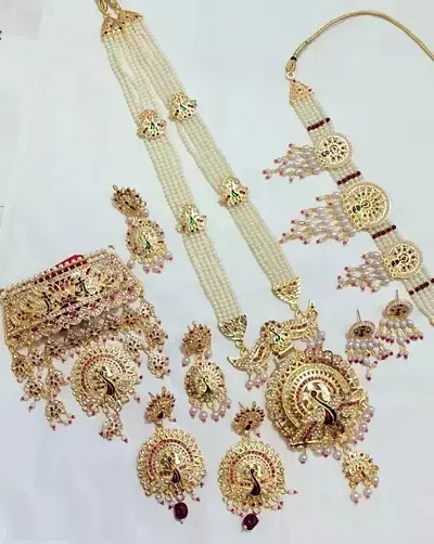 Trendy Jewellery Set 