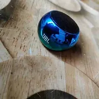 Classy Wireless Bluetooth Speaker-thumb1