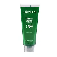 JOVEES Tea Tree Oil Control Face Wash, Green, 120 ml-thumb3