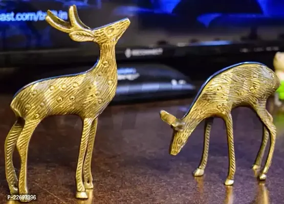 KAPER Brass Deer Showpiece Pair or Set of 2 Statue for Home Decoration Showpiece (4x6 Inches) Gift Brass Items Loving Animals Showpiece