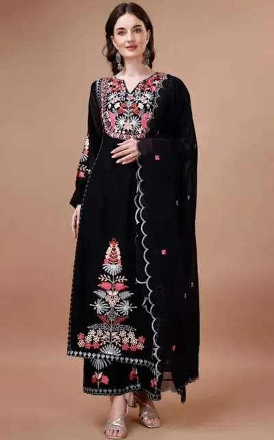 Special Embroidery Work Georgette Ethnic Kurta Set With Dupatta