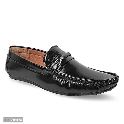 Stylish Black Patent Leather Solid Formal Shoes For Men