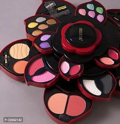 Beautiful Colored Eye Shades Makeup Kit