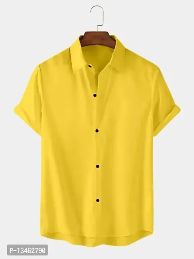 Men Regular Fit Solid Spread Collar Casual Shirt