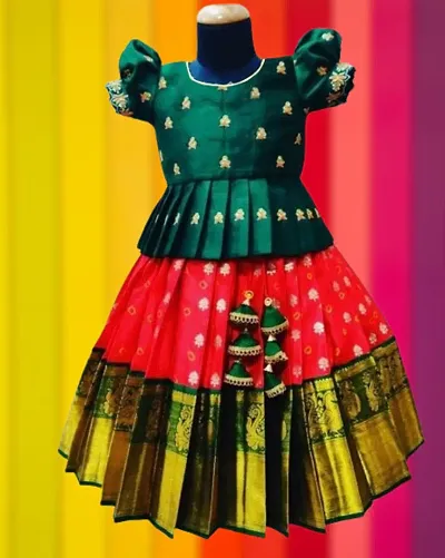 Festive Jaquard Lehenga Cholis 