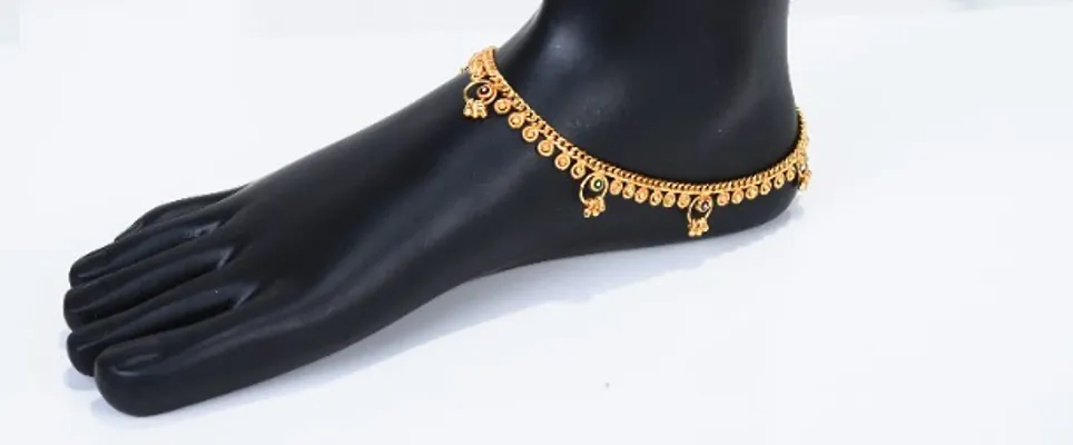 Latest Beautiful Alloy Gold Plated Anklets