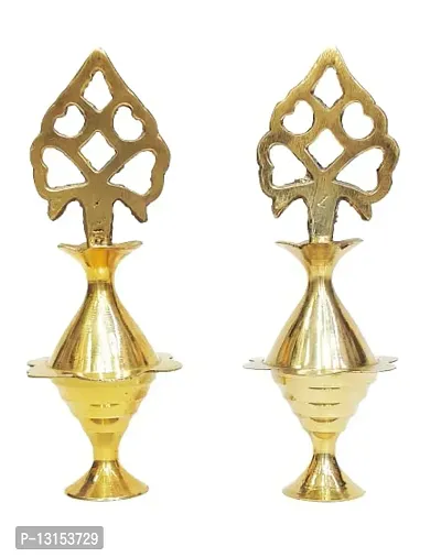 Brass Surma Dani Combo To Keep Surma Powder ,Surmedaani with Unique and Attractive Look Round Shape Hight 12 cm Color Gold
