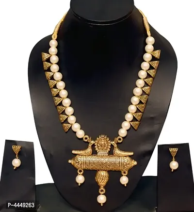 Women's Necklace Set