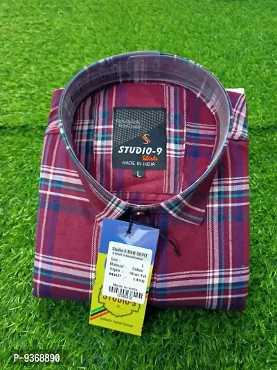 Classic Cotton Blend Checked Casual Shirts for Men