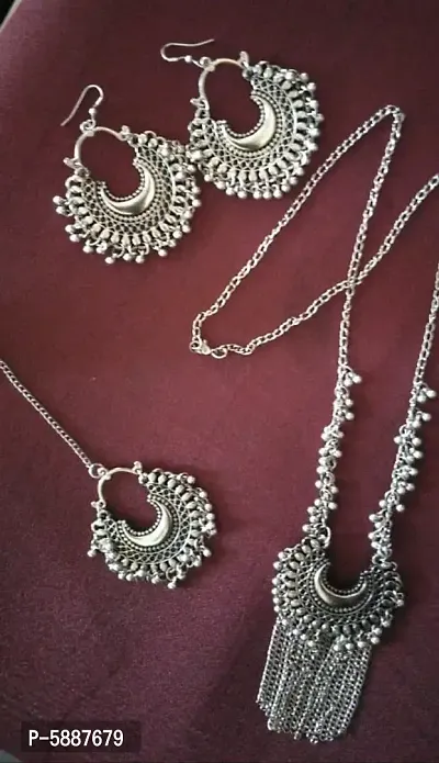 Contemporary Beautiful Stylish Silver Maangtika Jewellery Set For Women And Girls