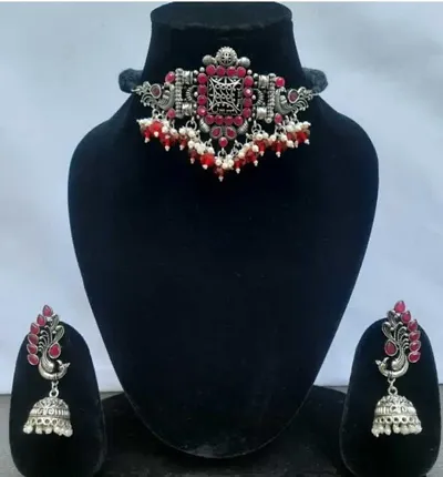 Alluring Oxidised Silver Alloy Pearl Jewellery Set
